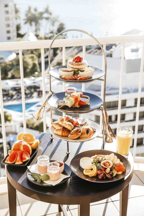 Pullman Cairns International - Tourism Bookings 13