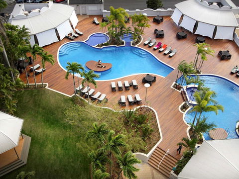 Pullman Cairns International - Tourism Bookings 42