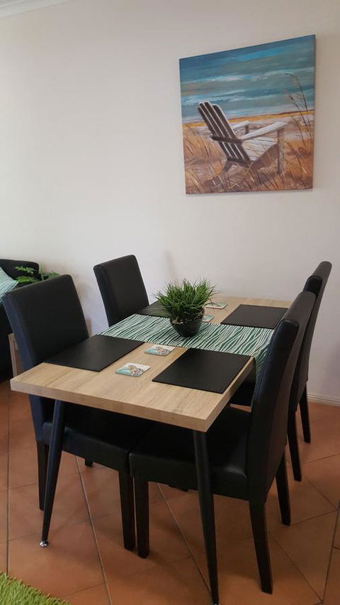 Jackies Holiday Apartment - Tourism Bookings 18