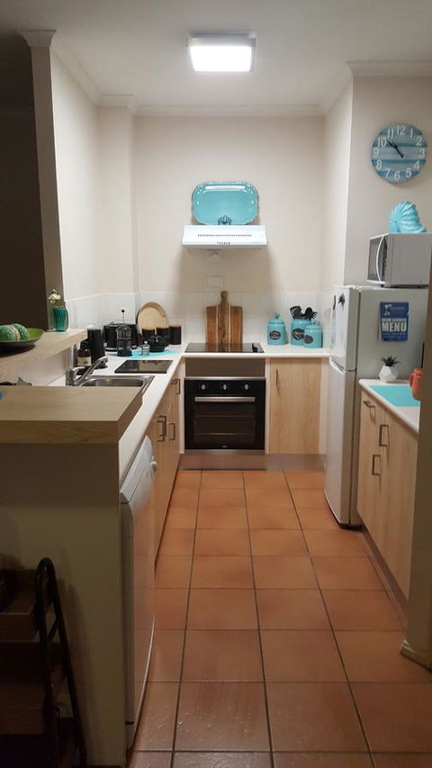 Jackies Holiday Apartment - Tourism Bookings 8