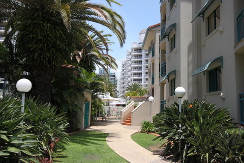 Aruba Beach Resort - Events Australia 10