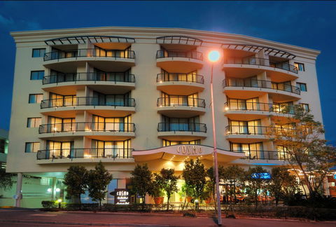 Central Cosmo Apartment Hotel - Events Australia 7