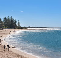 The Norfolks on Moffat Beach - Events Australia