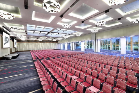 RACV Royal Pines Resort Gold Coast - Tourism Bookings 32
