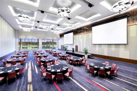 RACV Royal Pines Resort Gold Coast - Tourism Bookings 37