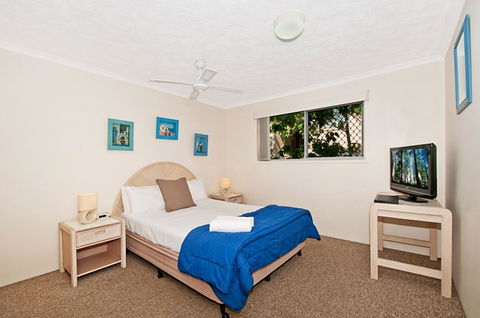Champelli Palms Apartments - Events Australia 6