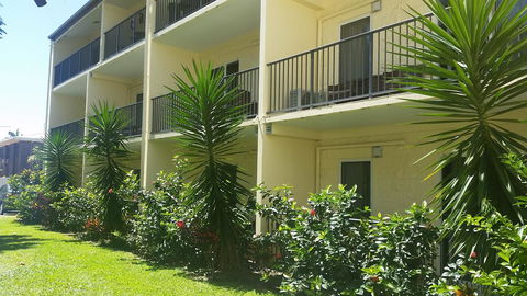 Cairns Queenslander Hotel & Apartments - Events Australia 26