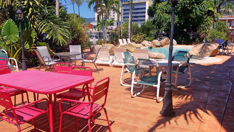 Cairns Queenslander Hotel & Apartments - Events Australia 29