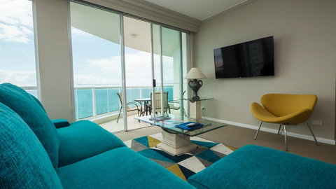 Pacific Views Resort - Events Australia 36