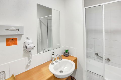 Coral Tree Inn - Tourism Bookings 33