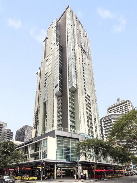 Apartments @ 108 Albert - Events Australia 0