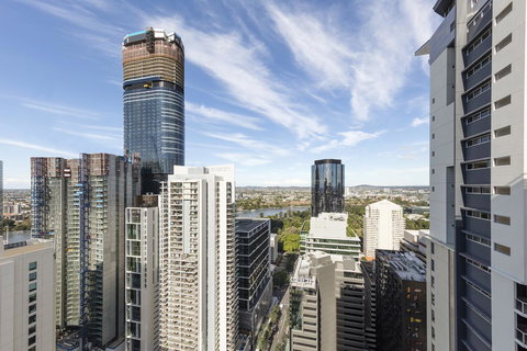 Apartments @ 108 Albert - Events Australia 1