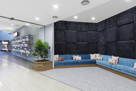 Apartments @ 108 Albert - Events Australia 5