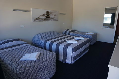 YAL Cairns - A Motel That Makes A Difference - Tourism Bookings 17