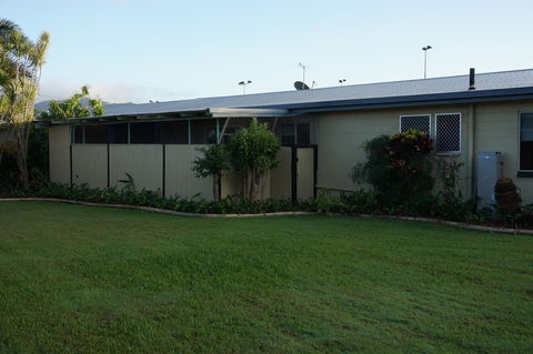 YAL Cairns - A Motel That Makes A Difference - Tourism Bookings 44
