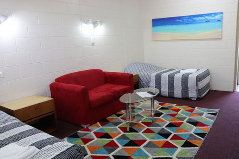 YAL Cairns - A Motel That Makes A Difference - Tourism Bookings 18