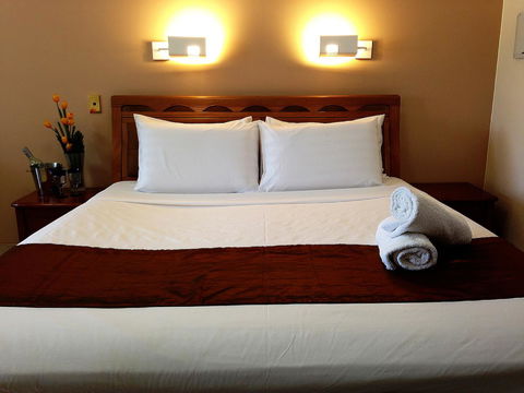 Novena Palms Motel - Tourism Bookings 12