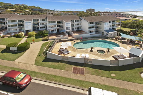 Pandanus Coolum Beach - Tourism Bookings 19