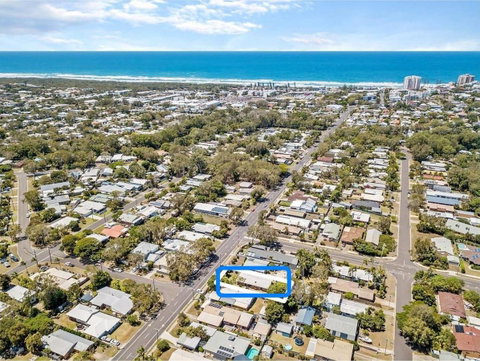 Beautiful Home- Walk To Beach-Short Drive To Noosa - Tourism Bookings 2