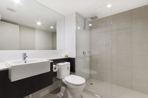 Sunshine Tower Hotel - Tourism Bookings 16