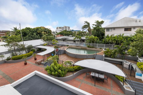 Sunshine Tower Hotel - Tourism Bookings 17