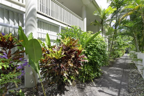 Tropical Nites Holiday Townhouses - Tourism Bookings 9