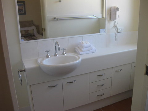 Coolum Beach Getaway Resort - Events Australia 26