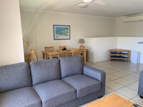 Coolum Beach Getaway Resort - Events Australia 3