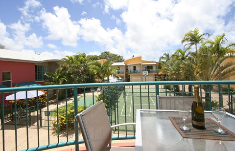 Coolum Beach Getaway Resort - Events Australia 18
