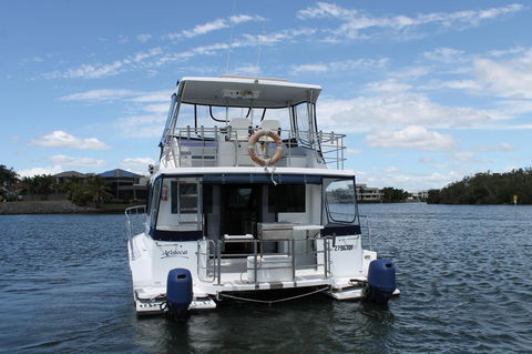 Coomera Houseboats - Events Australia 4