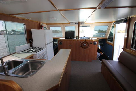 Coomera Houseboats - Events Australia 1