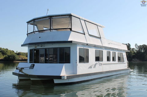 Coomera Houseboats - Events Australia 44