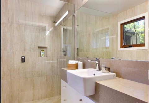 Villa 1 - 3 Parkedge Road - Events Australia 19