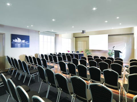 Adina Apartment Hotel Brisbane Anzac Square - Events Australia 15