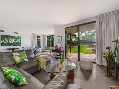Sam's Buderim Mountain Guest House - Events Australia 17