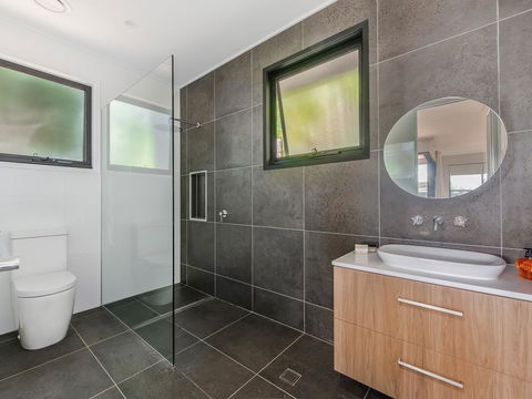 Sam's Buderim Mountain Guest House - Events Australia 5