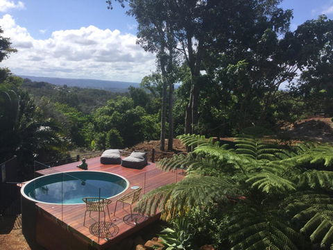 Sam's Buderim Mountain Guest House - Events Australia 21