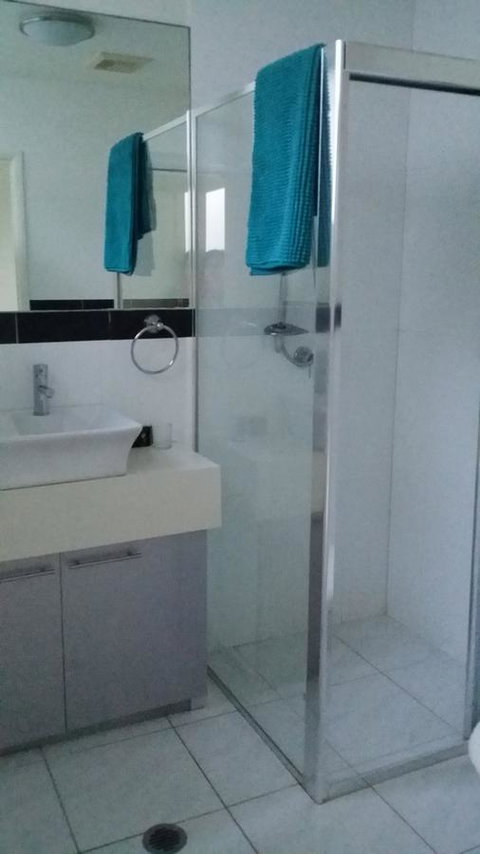 Sutton's Beach Unit - Tourism Bookings 10