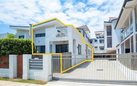Sutton's Beach Unit - Tourism Bookings 23