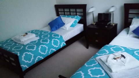 Sutton's Beach Unit - Tourism Bookings 16