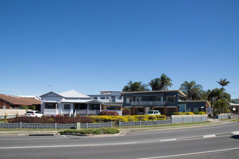 Pale Pacific Holiday Units - Tourism Bookings 0