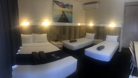 Wattle Tree Motel - Events Australia 3