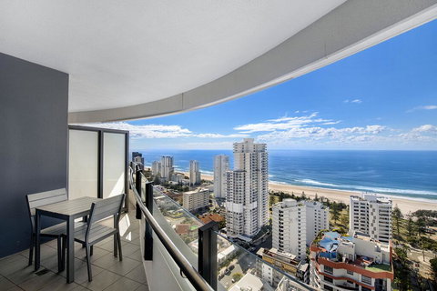 Wave Apartments Broadbeach - Accommodation Europe 1