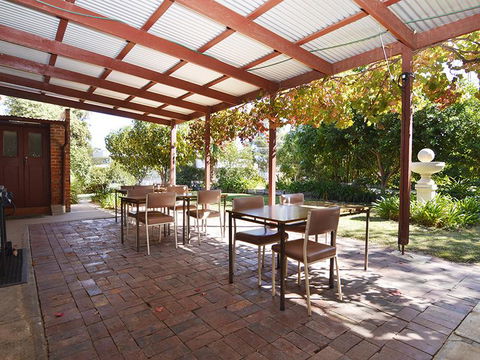 Wentworth Central Motor Inn - Tourism Bookings 1