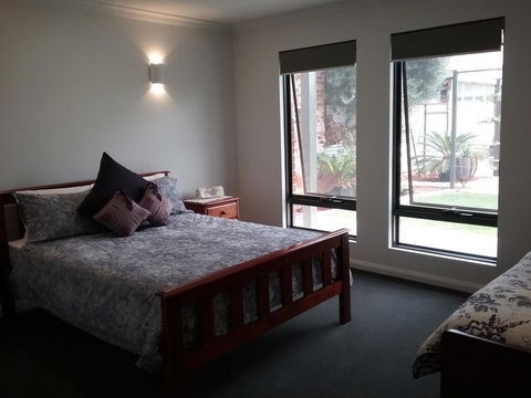 Wentworth Wharf B&B - Tourism Bookings 1