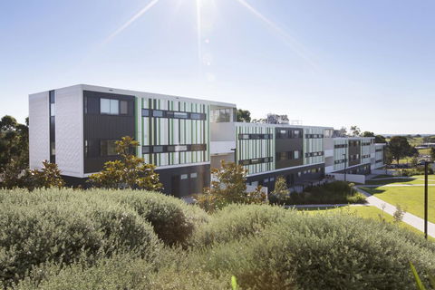 Western Sydney University Village - Campbelltown - Tourism Bookings 2