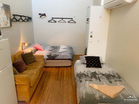 Westside Studio Apartments - Tourism Bookings 2