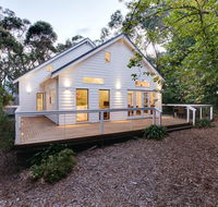 White Cottage - Tourism Bookings