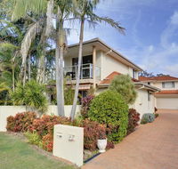 White Horses 7A Achilles Street - Events Australia
