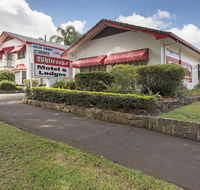 Whiteoaks Motel  Lodges - Events Australia